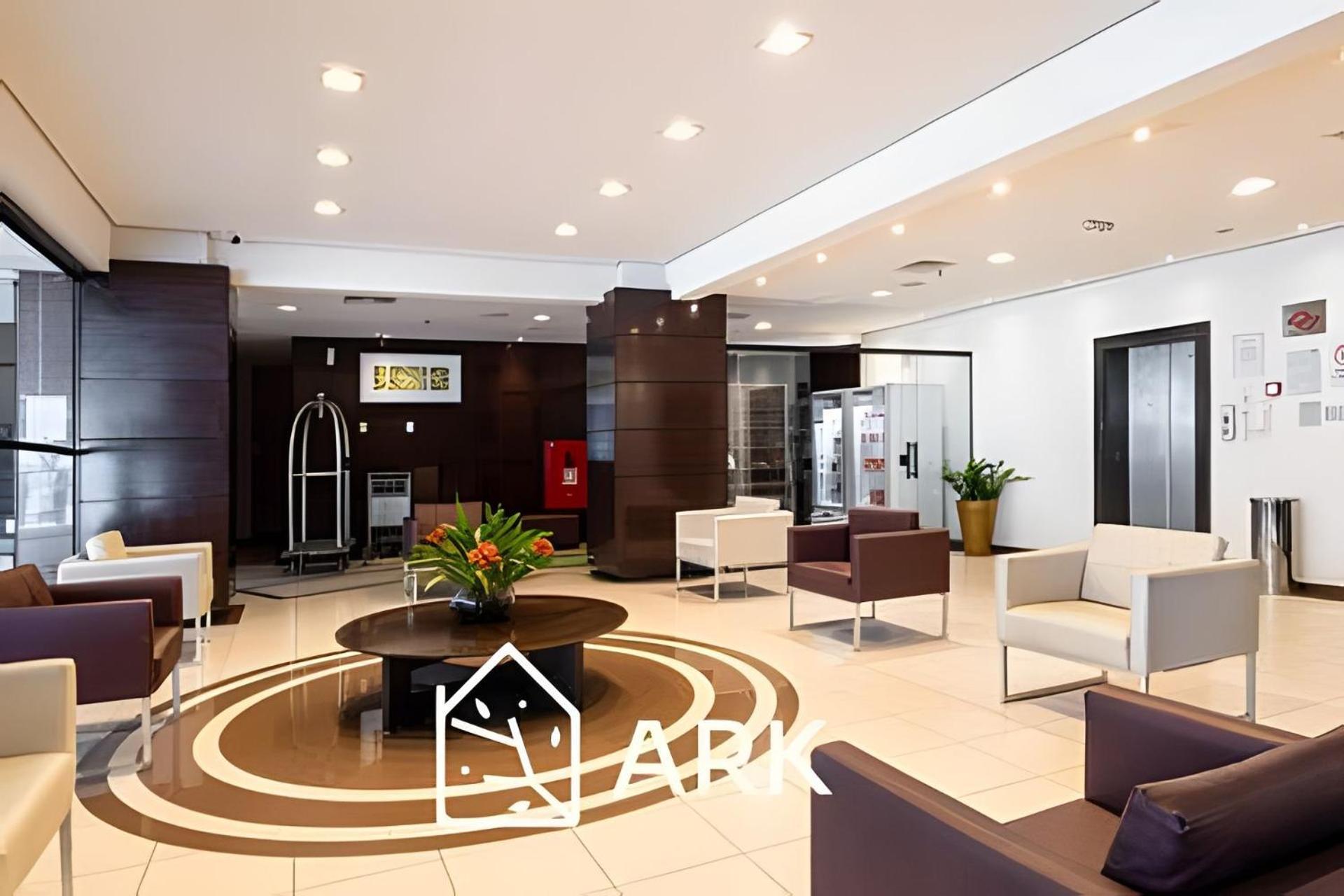Apartamento Flat Com Piscina Na Frente Da De Santos (Sao Paulo)